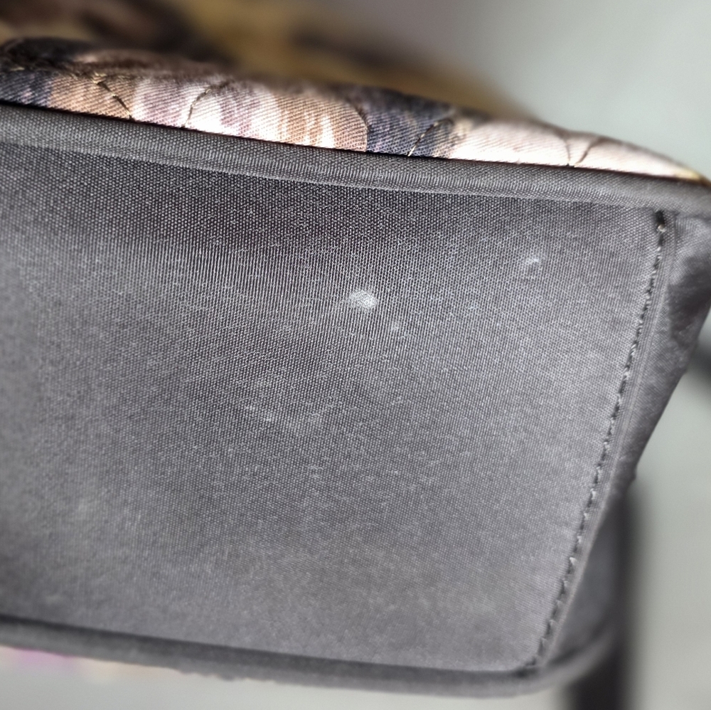 Donna Sharp "Expression" Becki Crossbody Featurin… - image 6